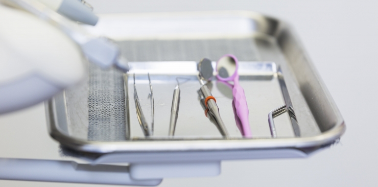 Qué son las bandejas de ortodoncia y para qué sirven